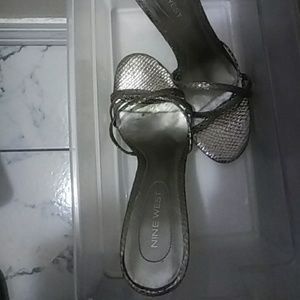 Sandal